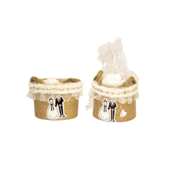 صورة علب توزيعات عليها خيش دائرية